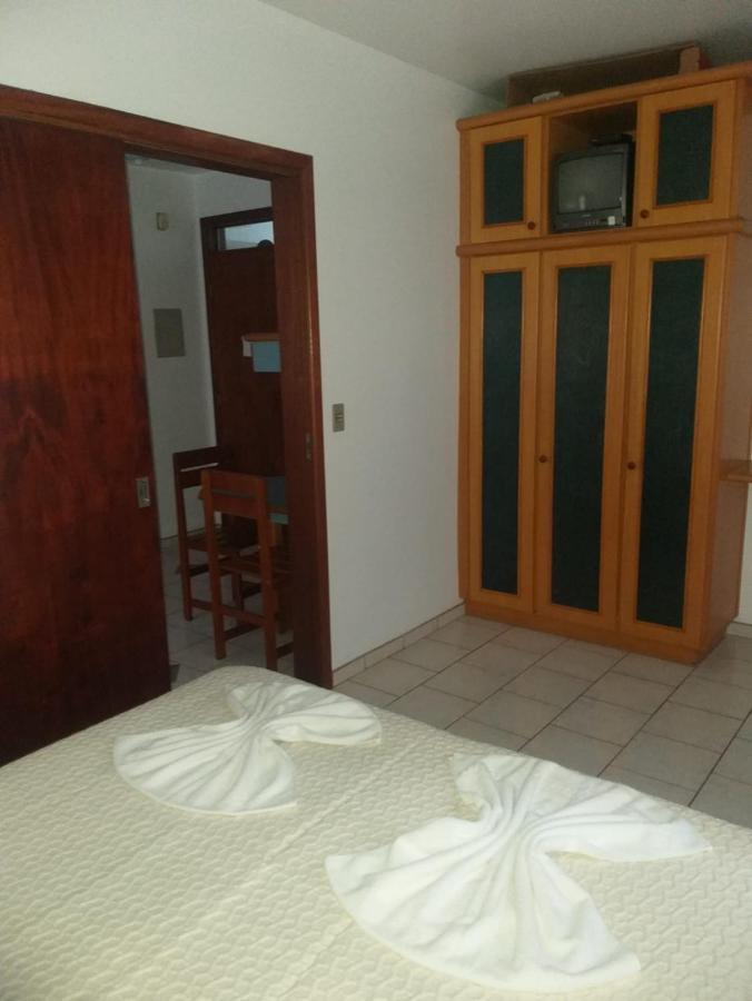 Residencial Ilha Dourada Hotel Governador Celso Ramos Exterior foto